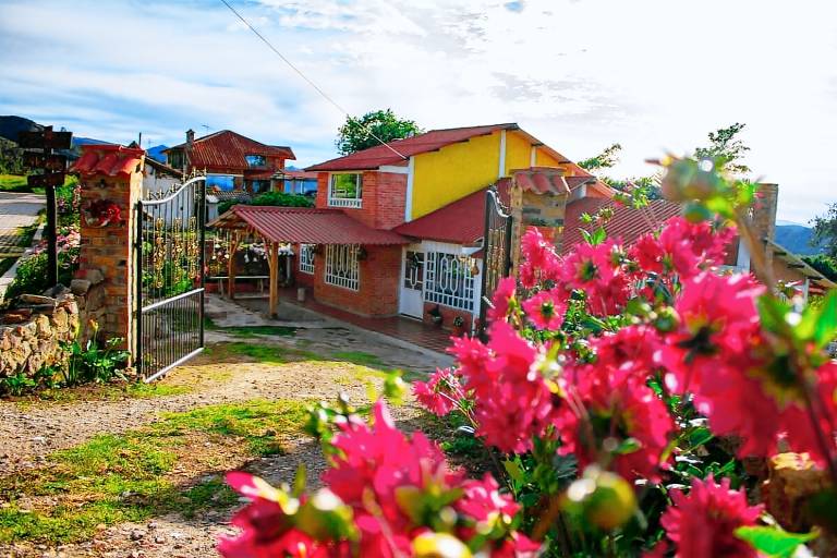 House  Tópaga
