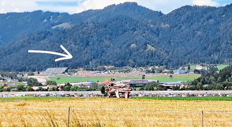 Camping Kaltenbrunner 64m2 Stellflache