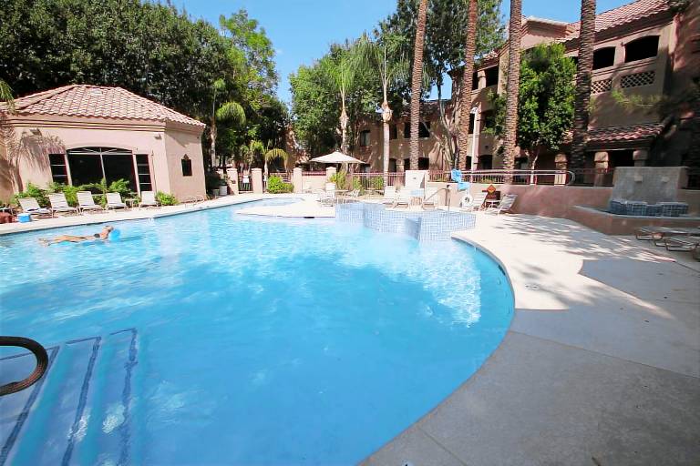 Condo with private pool & patio — photo 2