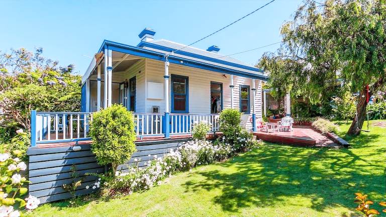 House  Lorne