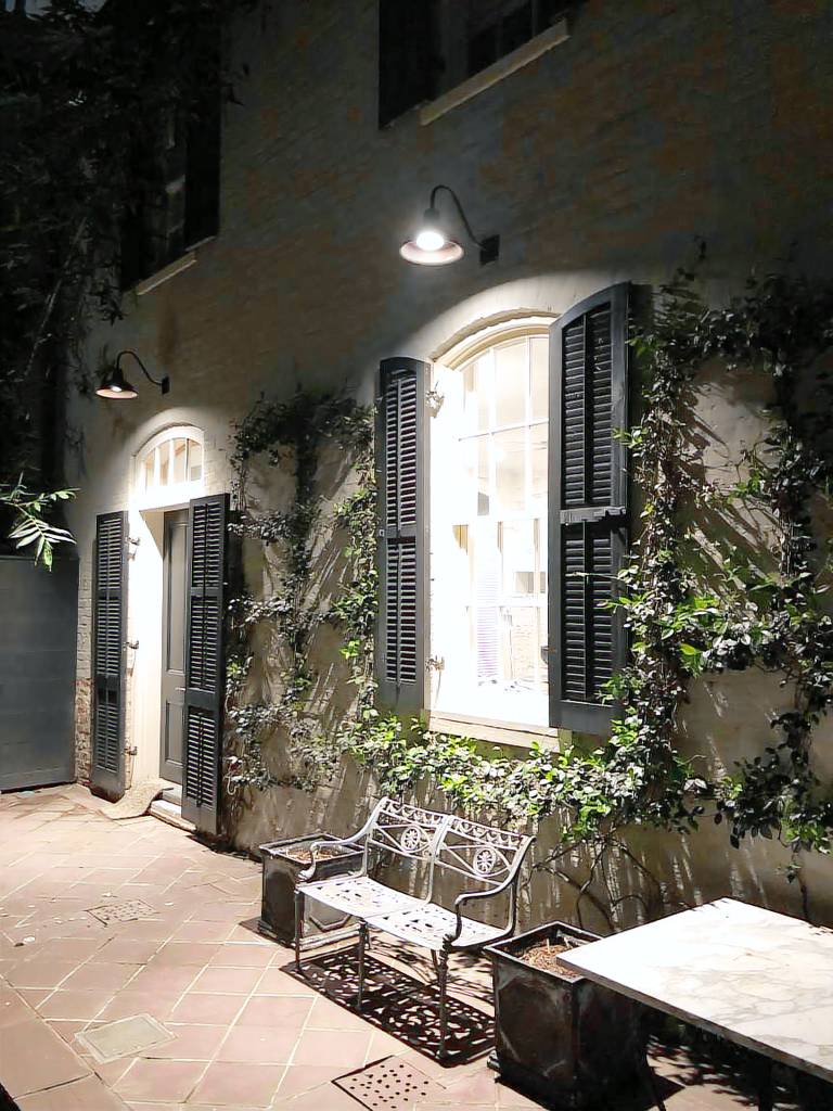 Cottage Lower Garden District