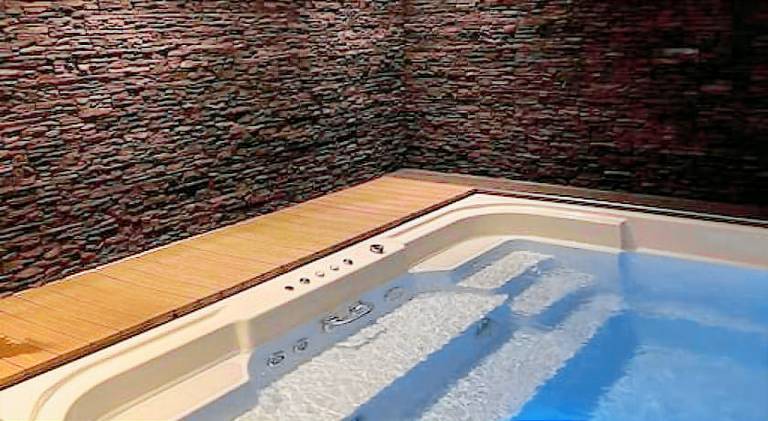 Rental apartment with pool & sauna — photo 5