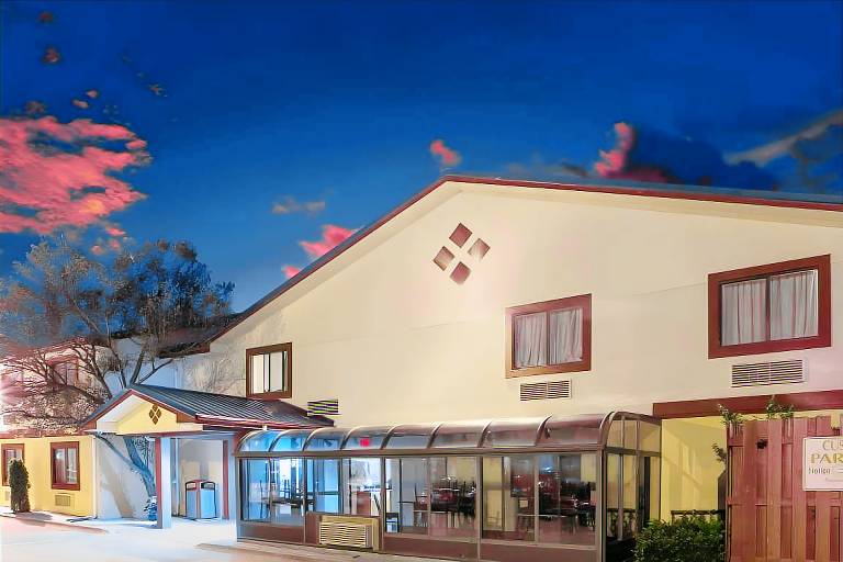 Super 8 By Wyndham Champaign in Champaign, IL