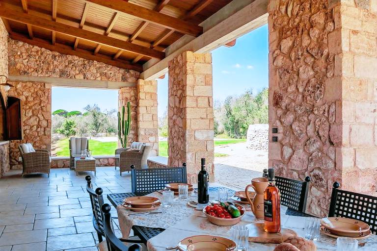Fully equipped villa with terrace, barbecue & yard | Pets allowed — photo 2