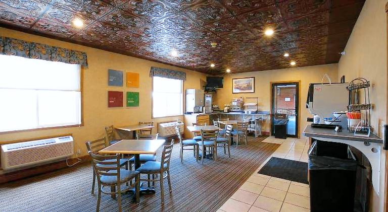 Miles City Hotel — photo 5