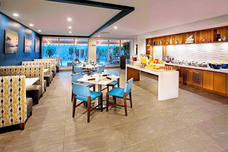 DoubleTree Resort by Hilton Hollywood Beach — photo 4