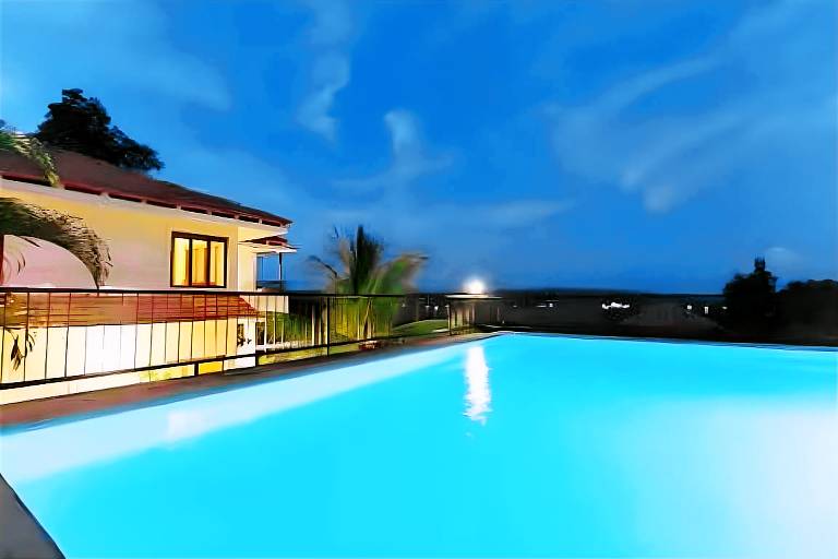 316 m² Villa