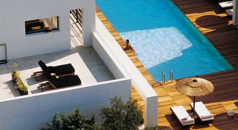 Εξυπηρετούμενο διαμέρισμα Παραλία Μονολίθι