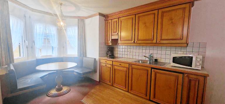 Serviced apartment with garden, pool & sauna | Next to the ski | Pets allowed — photo 5