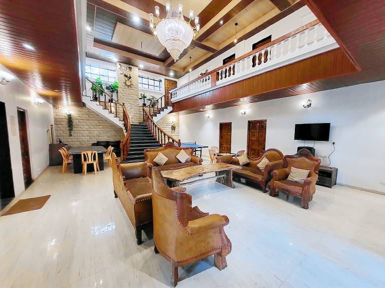 Villa with grill, garden & pool — photo 3
