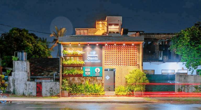 Gentz Residency & Restaurant