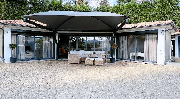 Villa with grill, yard & terrace | Pet-friendly — photo 5