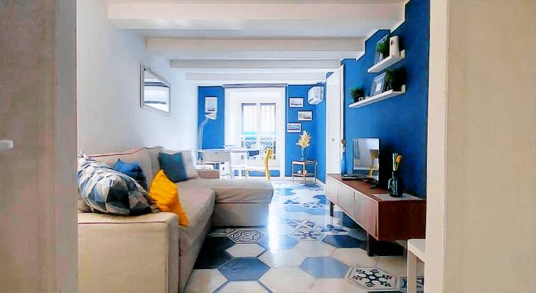 Pleasant apartment | Near Naples Cathedral | Pets are welcome — photo 3