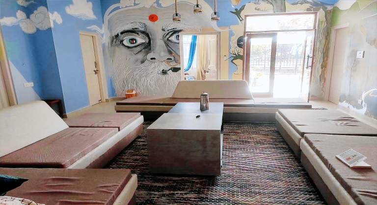 Hostel Chaugan