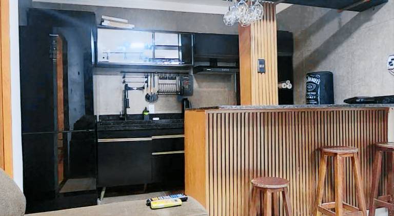 Apartment with yard, pool & BBQ — photo 4