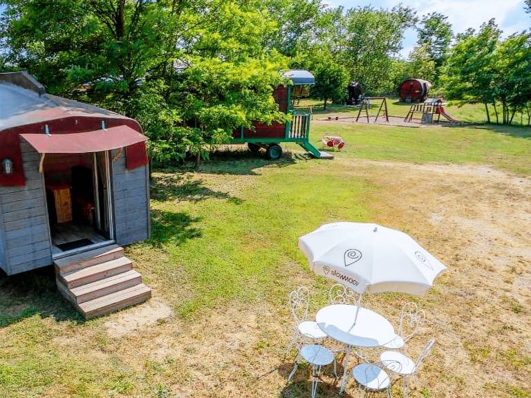 Nice unusual rental with heated pool | Pets allowed — photo 3
