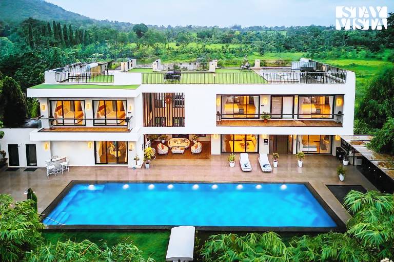 Ample villa with patio, private pool & hot tub | Perfect for remote work | Pets allowed in Nashik