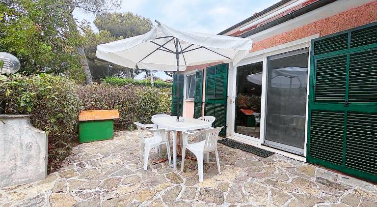 House with 2 rooms for 8 persons — photo 4