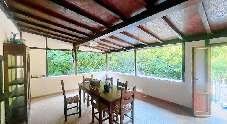 Holiday apartment with barbeque, yard & patio — photo 5