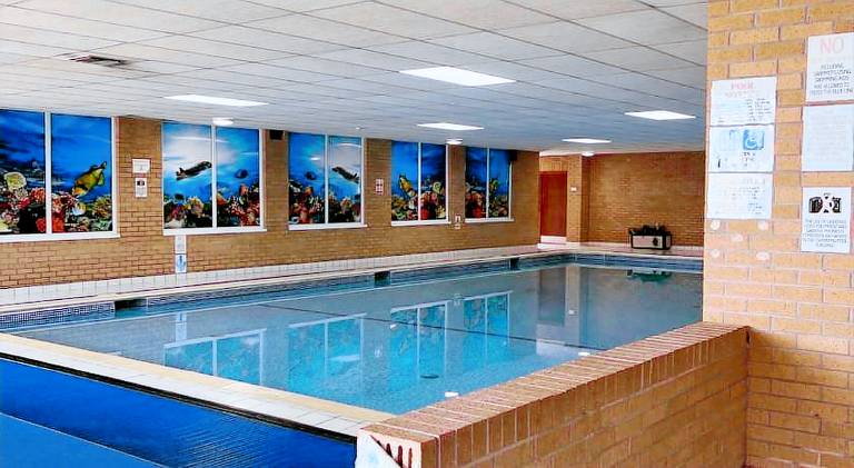 Rental apartment with pool — photo 5
