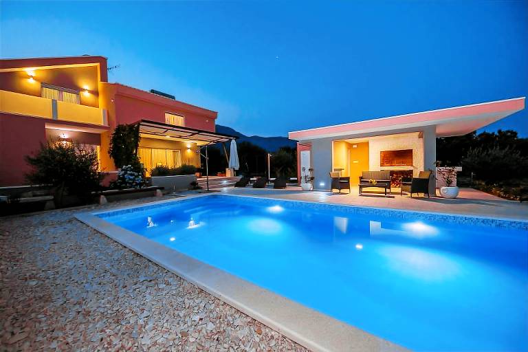Villa Kaštel Stari