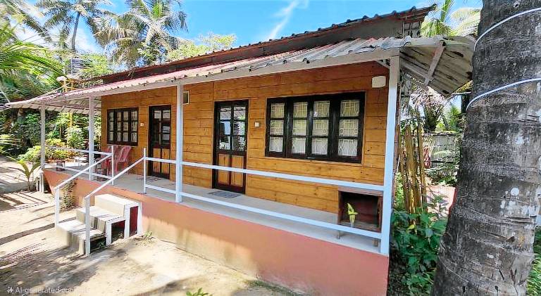 Furtado Beach Cottages — photo 4