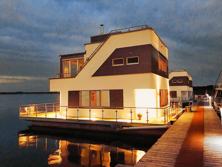 Hausboot Bitterfeld