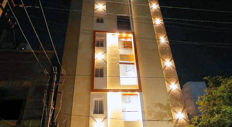 Jay and Jas Hotel — photo 3