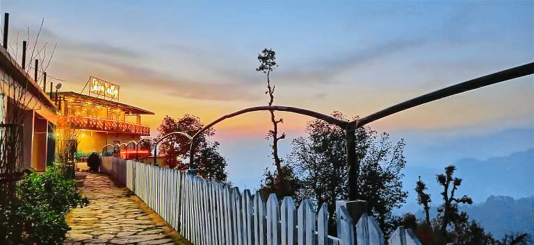 Shiva Valley Resort in Tehri