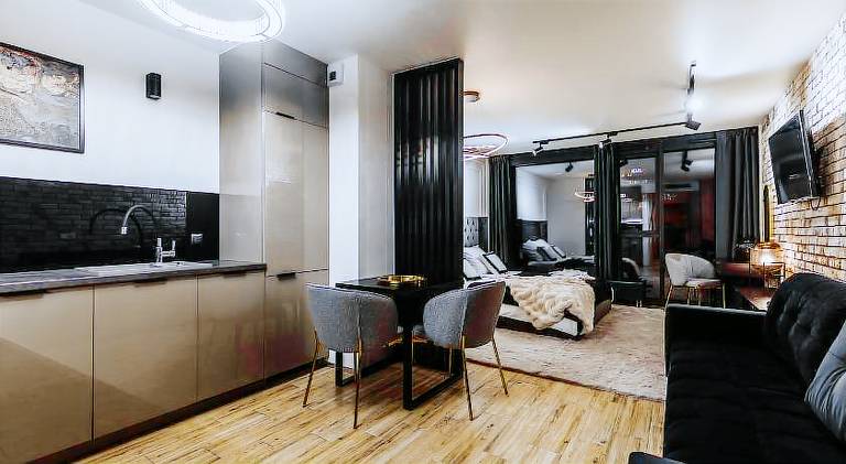 Rental apartment with pool & hot tub — photo 2
