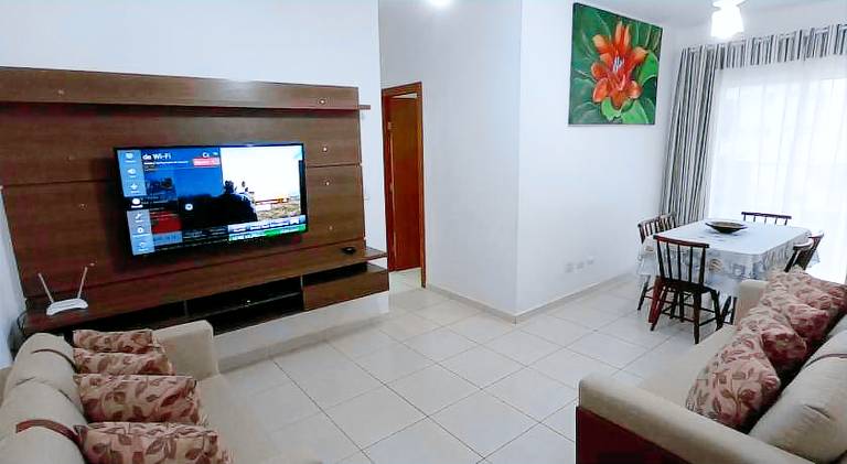 Holiday apartment with pool & BBQ in Ubatuba