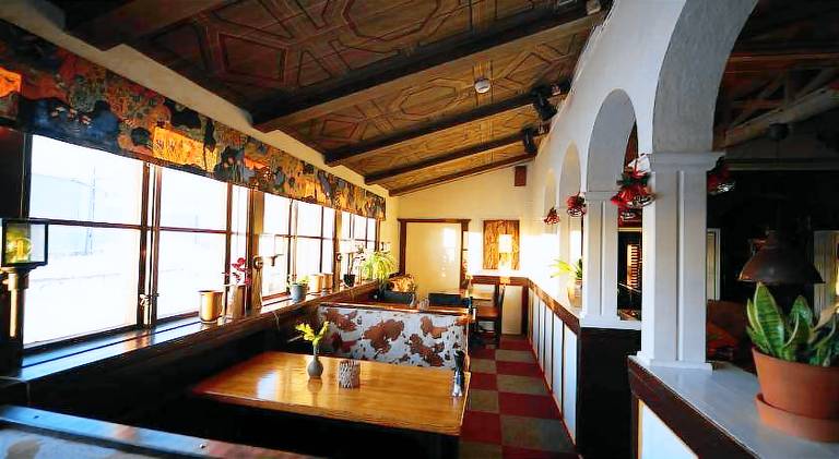 Le Ski Lodge & Steakhouse — photo 4