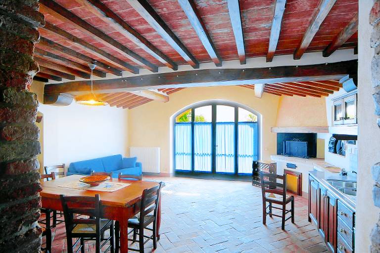 Villa with pool, terrace & BBQ — photo 4