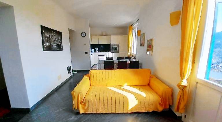 Nice house with terrace & BBQ | Pets are welcome in Levanto