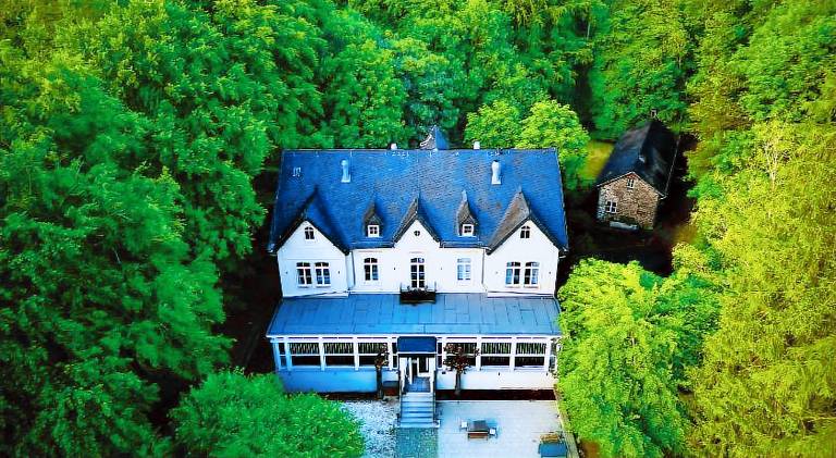 VILLA FIRST im Sophienhof in Königswinter
