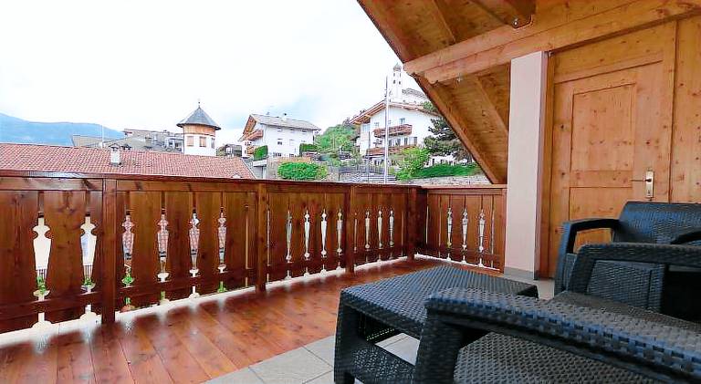 Holiday apartment with barbecue & garden — photo 2