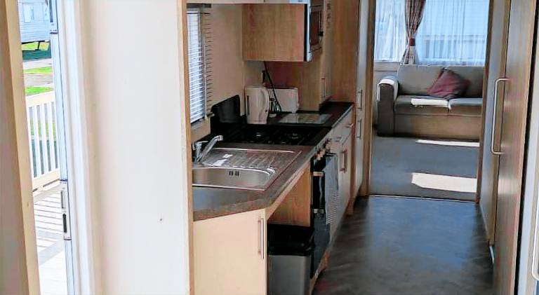 Tracey's vans — photo 4