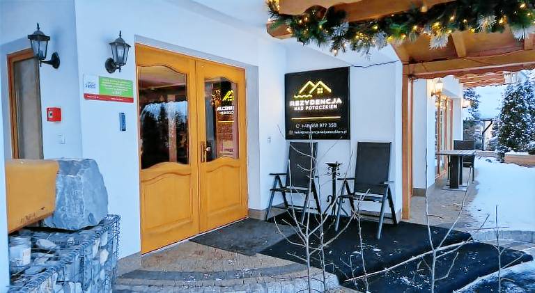 Wonderful serviced apartment with patio & yard | Pet-friendly — photo 4