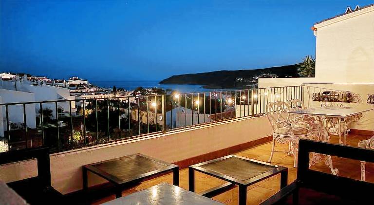 Fully equipped beautiful holiday apartment with patio | Beach nearby | Pets are welcome — photo 2