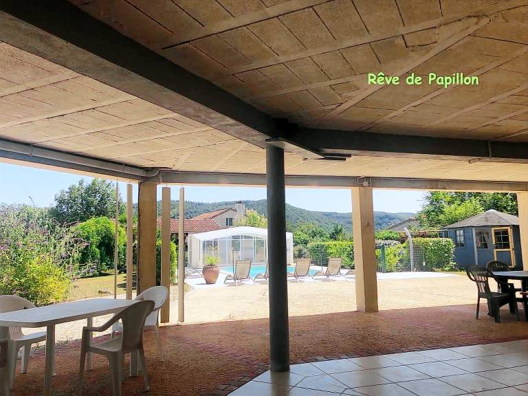 Rental apartment with pool, terrace & barbeque — photo 2