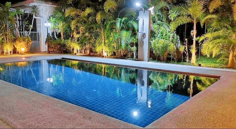 Villa with private pool in Khanom