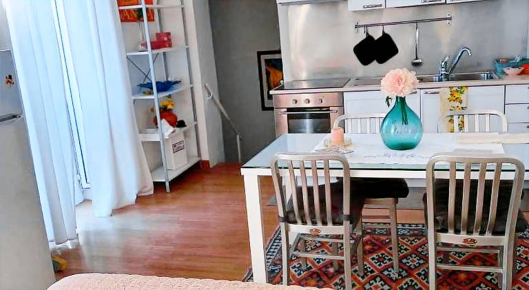 Charming vacation home | Near Naples Cathedral | Pet-friendly — photo 4