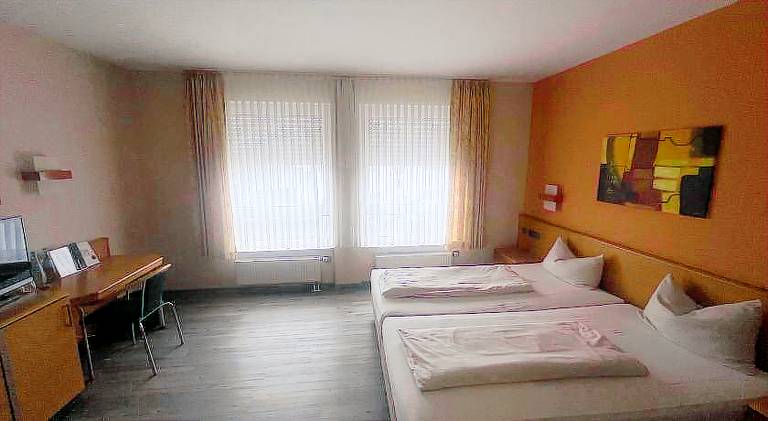Hotel Casa Nostra in Guetersloh