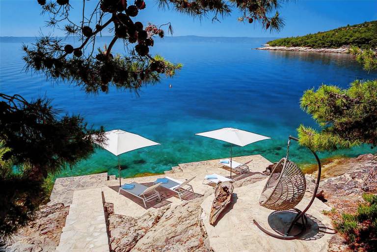Luxury Villa Sounds of Nature with Pool — photo 3