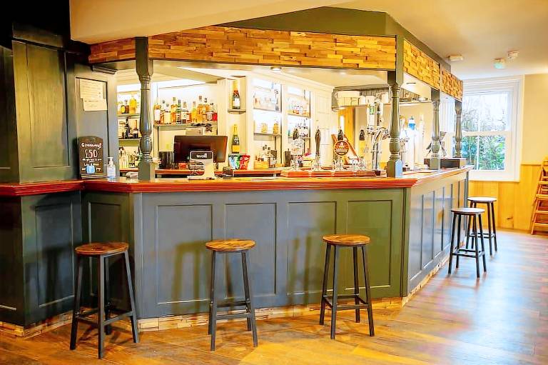 The Woodfalls Inn