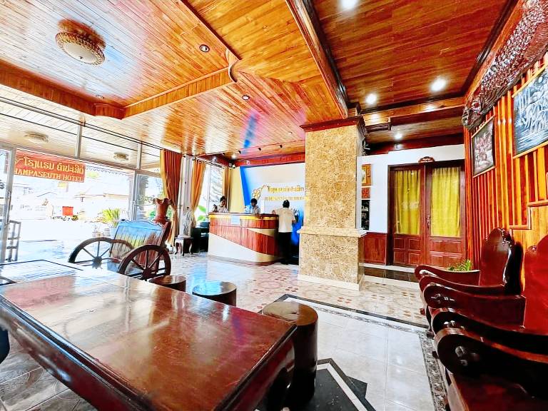 Khampaseuth Hotel — photo 2