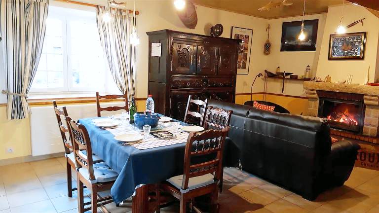 Seaside Escape in Audierne: Maritime-Themed Cottage at the Tip of Southern Finistère — photo 4