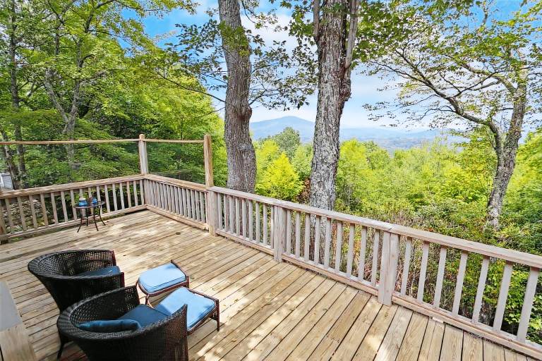 Family-friendly spacious cabin with BBQ | Mountain view | Suitable for remote work | Dogs allowed — photo 3