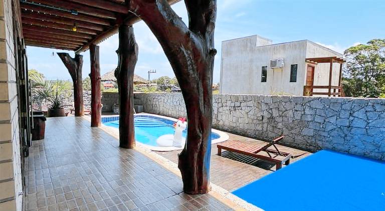 House with pool | Pets allowed — photo 5