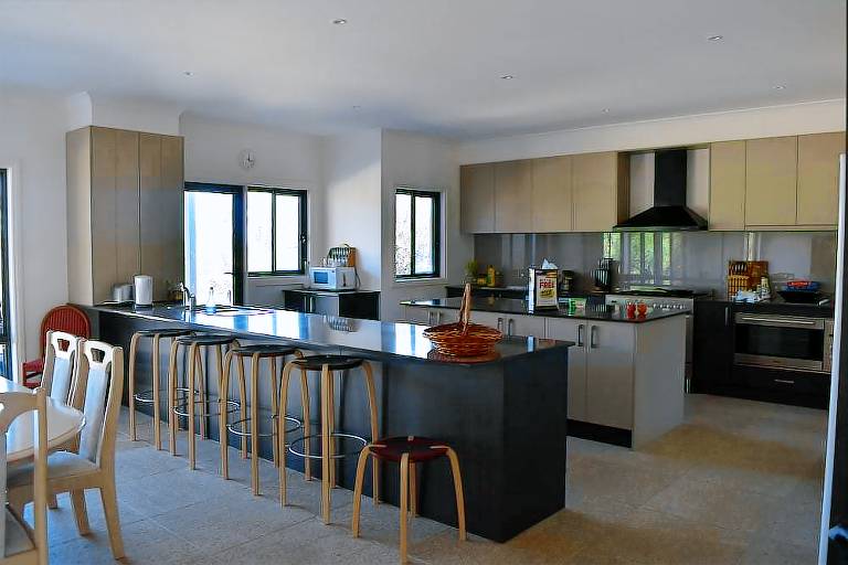 Private room  Warragul